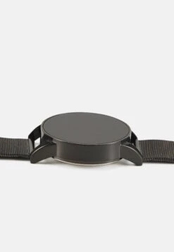 Pier One Smartwatch - Black -Modern Fashion Shop 08ee56fd4f284497afc547161127f303