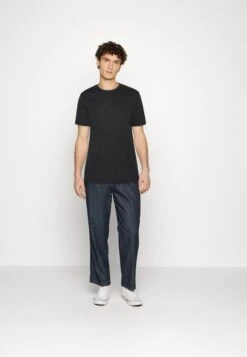 Pier One 5 Pack - Basic T-Shirt - White/Off-White/Light Grey/Beige/Black