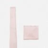 Pier One Set - Pocket Square - Light Pink -Modern Fashion Shop 133eec1023a444ffbccab1e3c36d1d58