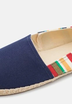 Pier One Espadrilles - Dark Blue 17 Pier One Espadrilles - Dark Blue -Modern Fashion Shop 1789d6210b0e45649ed7af176e0983b6