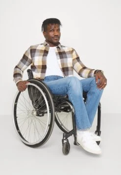 Pier One Shirt - Beige -Modern Fashion Shop 1cb52f8d577149b2a36f7e056d932493