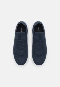 Pier One Slip-Ons - Dark Blue -Modern Fashion Shop 1f1eae99350e466bb584a072936530b8