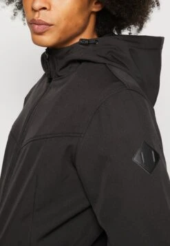 Pier One Waterproof Jacket - Black -Modern Fashion Shop 1fb6d840194341908f04903b2fb0f10d