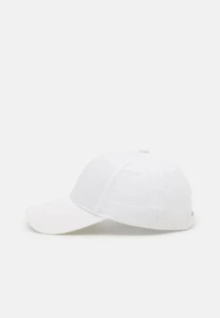 Pier One Unisex - Cap - White -Modern Fashion Shop 28116bc76a0e42a2a091cffcc5832e0f