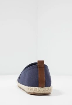 Pier One Rena Espadrille Unisex - Espadrilles - Dark Blue -Modern Fashion Shop 2c00e9d984504d77b812e8ffd7e16bdf