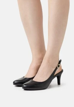 Pier One Leather - Classic Heels