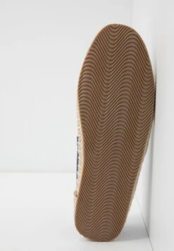 Pier One Rena Espadrille Unisex - Espadrilles - Dark Blue -Modern Fashion Shop 3d5785de53034e61b04b3811974cf929