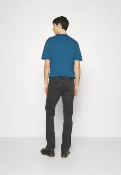 Pier One Straight Leg Jeans - Black -Modern Fashion Shop 3ee9e371c24b4081a1527cded3f0040e