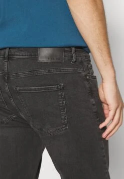 Pier One Straight Leg Jeans - Black -Modern Fashion Shop 4848de02ac0f4f06a014894ad9cb2258