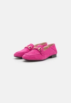 Pier One Leather - Slip-Ons - Pink 10 Pier One Leather - Slip-Ons - Pink -Modern Fashion Shop 48b7c887db2244538761111df5293aa3