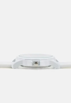Pier One Unisex - Watch - White -Modern Fashion Shop 4e0691f56c244593aebf42c3271e21ed
