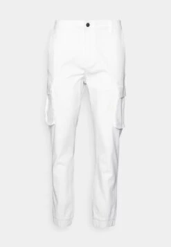 Pier One Cuffed Skinny Trouser- Cargo Trousers - White -Modern Fashion Shop 4e3aede249bc4129bbf969f1fa9be9f5