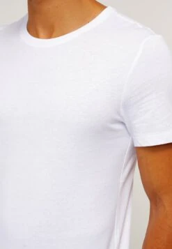 Pier One 2 Pack - Basic T-Shirt - White/Black -Modern Fashion Shop 5263f78b1e87481ea0e824d35031cd9e