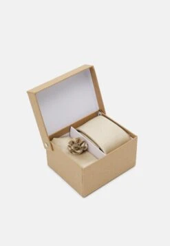 Pier One Set - Other Accessories - Beige 15 Pier One Set - Other Accessories - Beige -Modern Fashion Shop 5dfa39d4f14a47e495c04fd8aad3fb4e