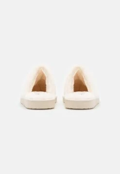 Pier One Slippers - Off-White -Modern Fashion Shop 6664efd8499b4b2293b4201d8c6f0953