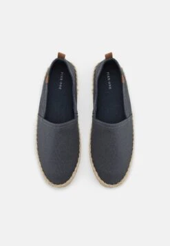 Pier One Unisex - Espadrilles -Modern Fashion Shop 78088d294b5a42328779bc35d556eee2