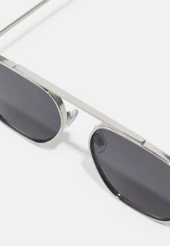 Pier One Sunglasses - Silver-Coloured -Modern Fashion Shop 7d8386e687b348308fc460282594e4fb