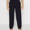 Pier One 2 Pack - Pyjama Bottoms - 503 - Dark Blue_302 - Red -Modern Fashion Shop a1b4ec71530641afb33b0e31ff29a4cc