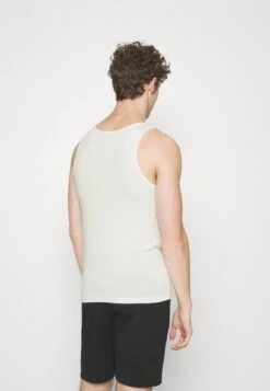 Pier One 5 Pack - Undershirt - White -Modern Fashion Shop abca2994ed86458e9ee2e40d0b3f1431