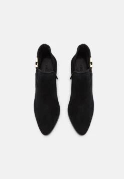 Pier One Leather - Classic Ankle Boots - Black -Modern Fashion Shop ac0e8a9e2f444ed7b2bb2294947141ff