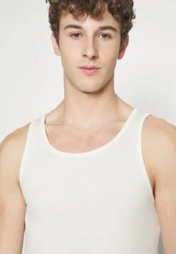 Pier One 5 Pack - Undershirt - White -Modern Fashion Shop b4f81d58f6144619951d0e2eb4b8bc32