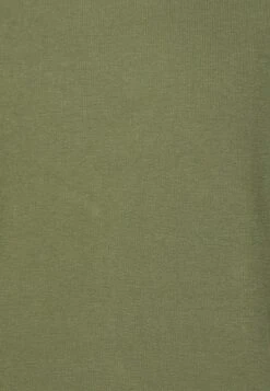 Pier One Basic T-Shirt - Olive -Modern Fashion Shop b5ed2a15167c48438eadc87ef280bdb4