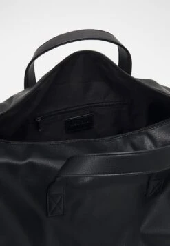 Pier One Unisex - Weekend Bag - Black -Modern Fashion Shop b75bb8dee5e0485583479fa701d08243