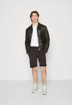 Pier One Tracksuit Bottoms - Black -Modern Fashion Shop bddf60b6c4d743f384b0cad37b320458