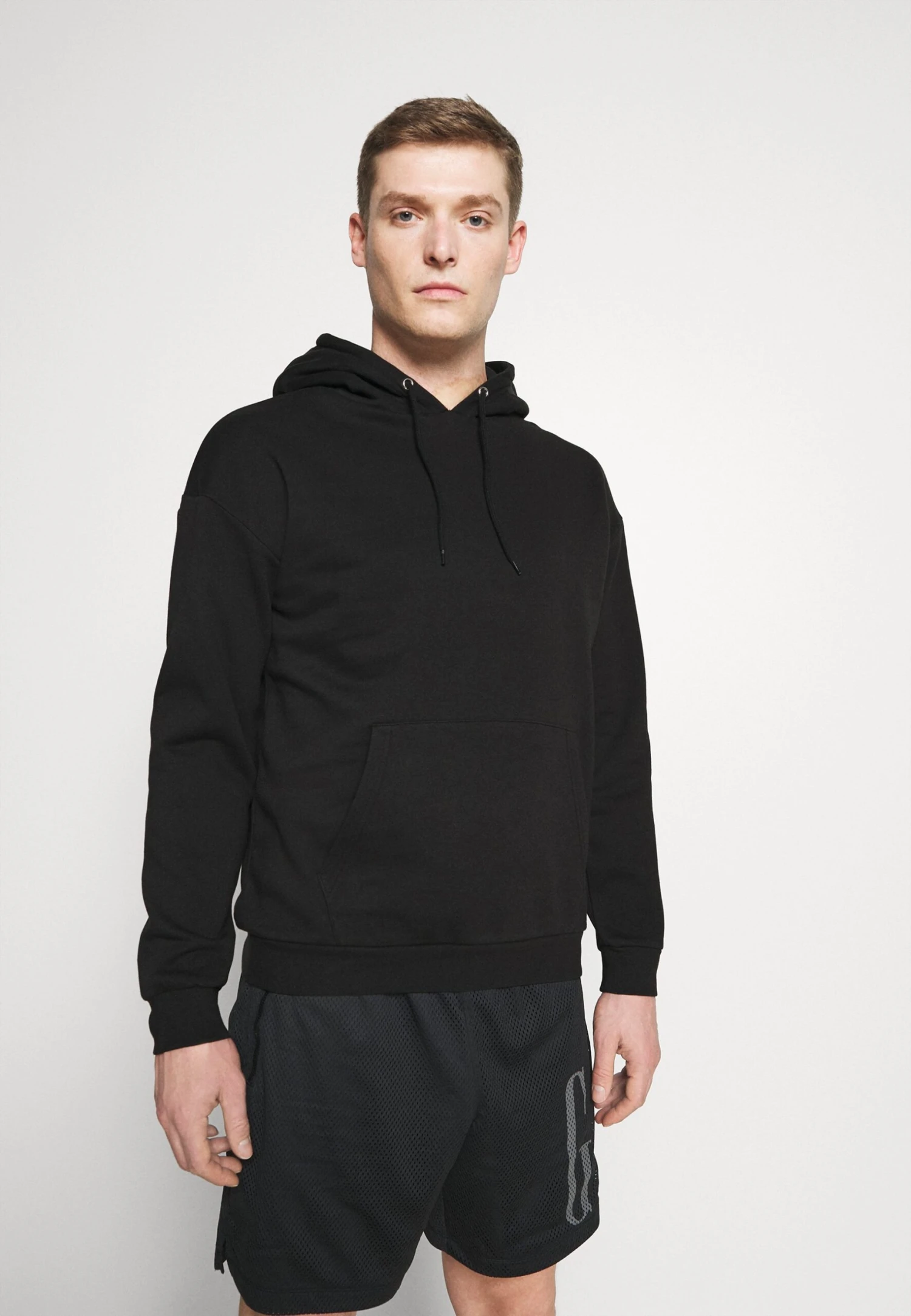 Pier One 2 Pack - Hoodie - White/Black 6 Pier One 2 Pack - Hoodie - White/Black - Image 4