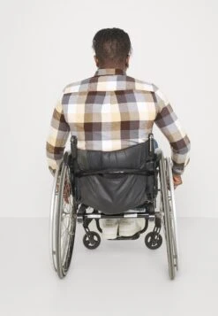 Pier One Shirt - Beige -Modern Fashion Shop c54b2c2bcbbc4c4faf06f5e74b8b8deb