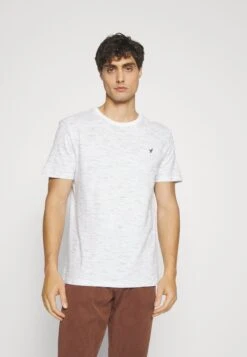 Pier One 3 Pack - Basic T-Shirt - Off-White/Bordeaux/Mint -Modern Fashion Shop ceb46b2079a4454191e87711073873bb