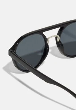 Pier One Unisex 2 Pack - Sunglasses - Black -Modern Fashion Shop e9d3c927da9d46fa8a0bd87ccf65498e